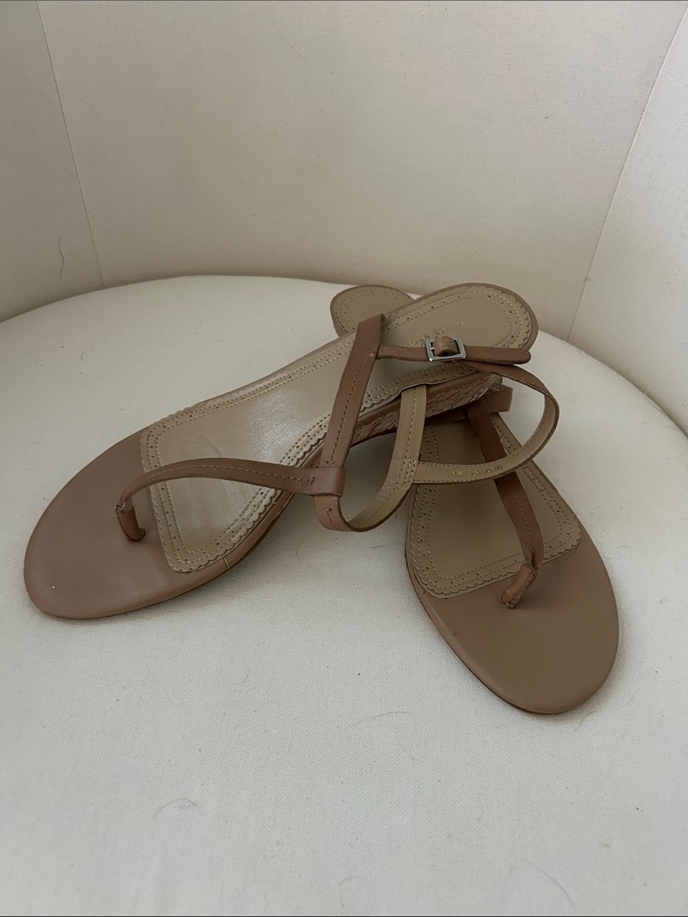 Brooks Brothers Tan Leather Strappy Thong Sandals